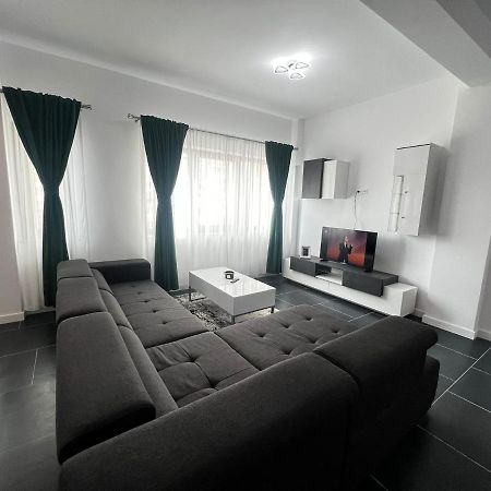 Marvellous Aparthotel With Master Apartments スチャヴァ エクステリア 写真