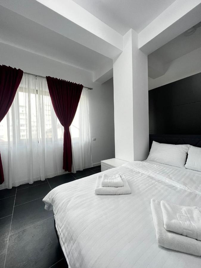 Marvellous Aparthotel With Master Apartments スチャヴァ エクステリア 写真