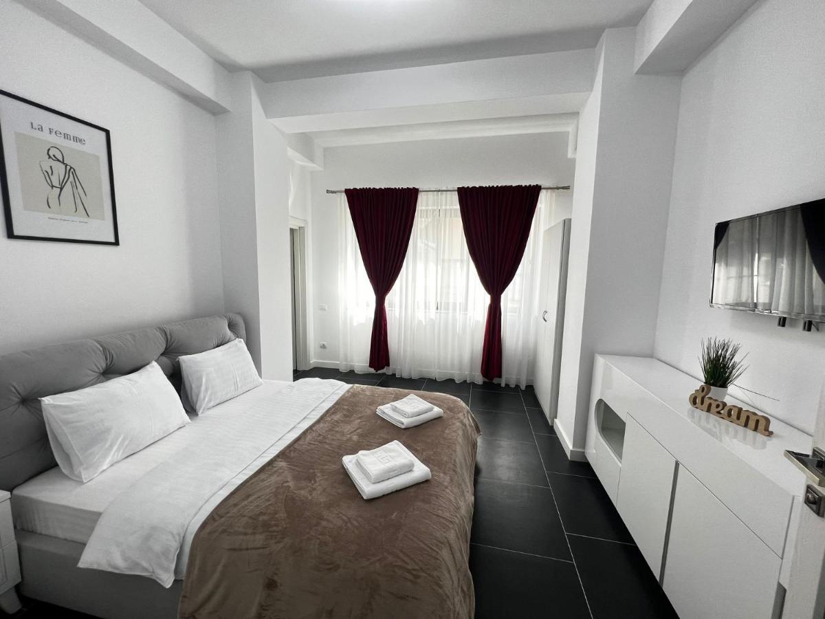 Marvellous Aparthotel With Master Apartments スチャヴァ エクステリア 写真