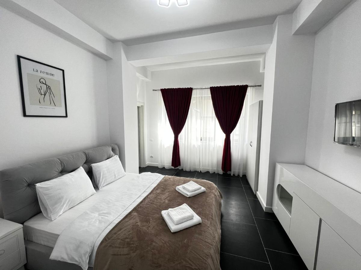 Marvellous Aparthotel With Master Apartments スチャヴァ エクステリア 写真