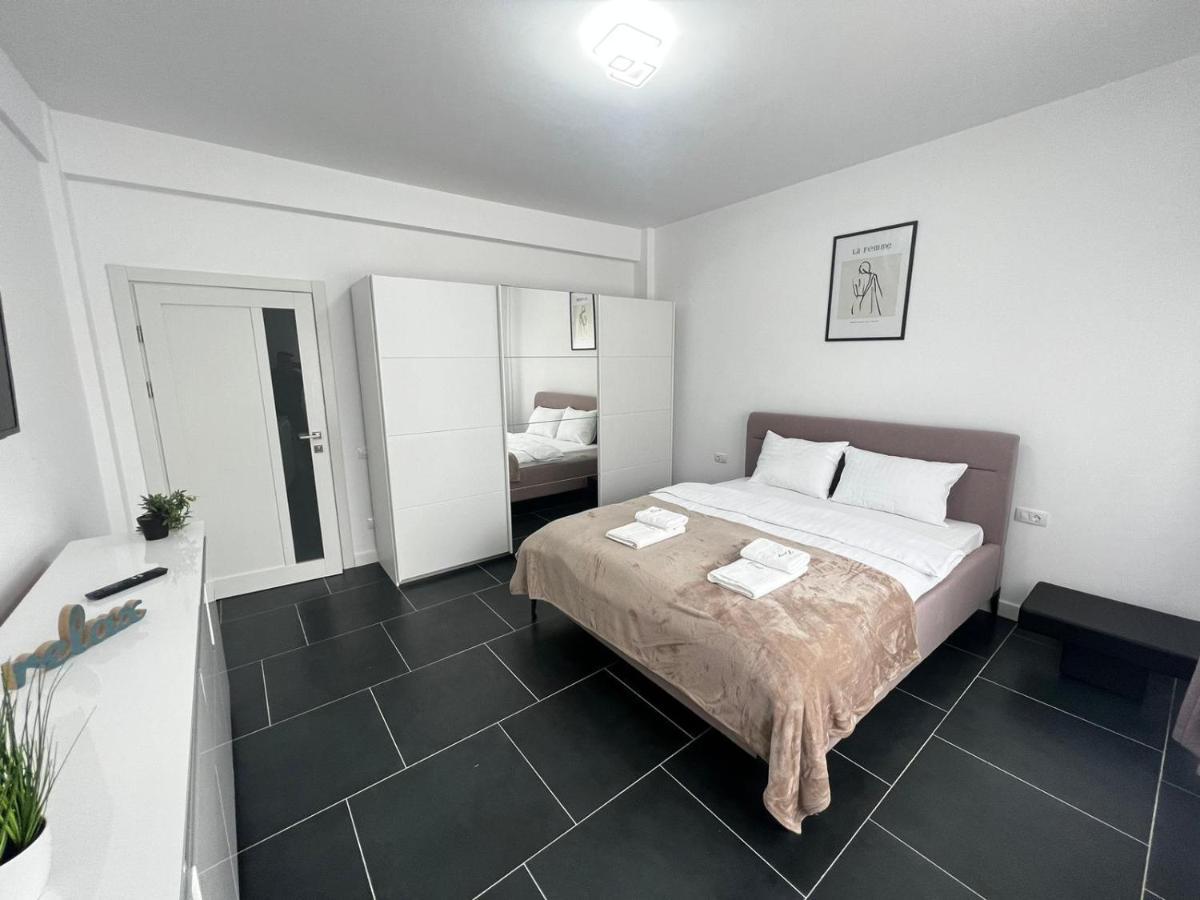 Marvellous Aparthotel With Master Apartments スチャヴァ エクステリア 写真